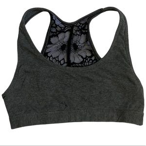 PINK Victoria’s Secret Heathered Crop Lace Racerback Size Small